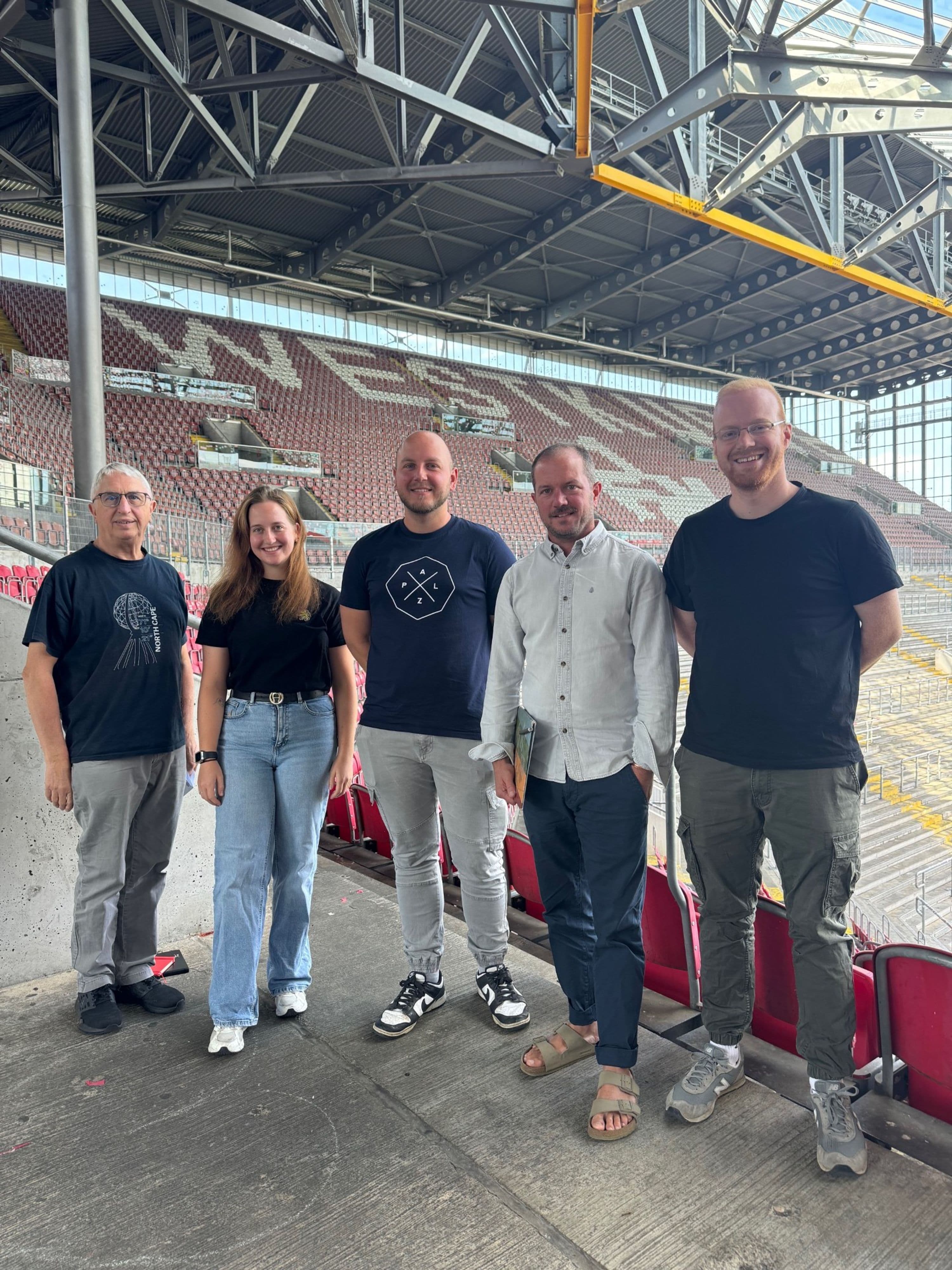1. FC Kaiserslautern macht Stadion barrierefrei