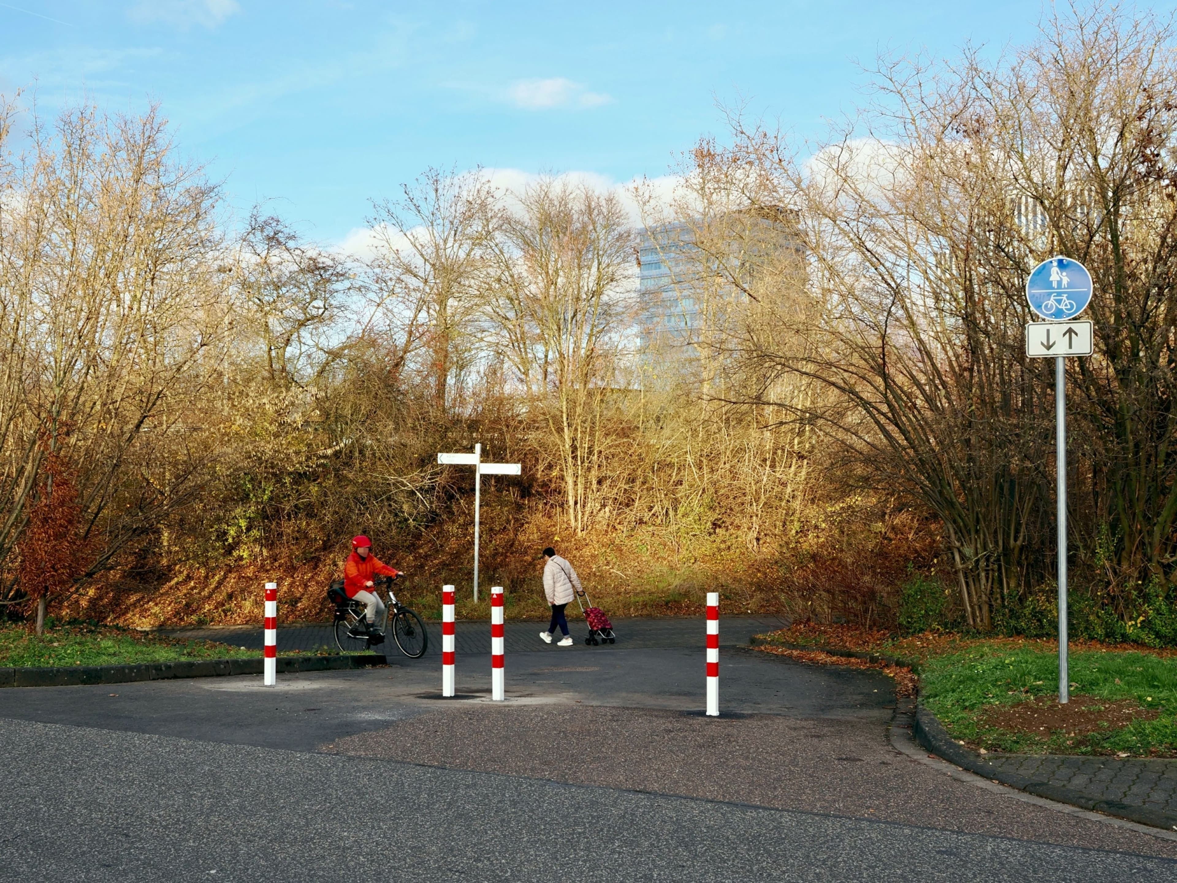 Kurt-Schumacher-Brücke für Pkw gesperrt