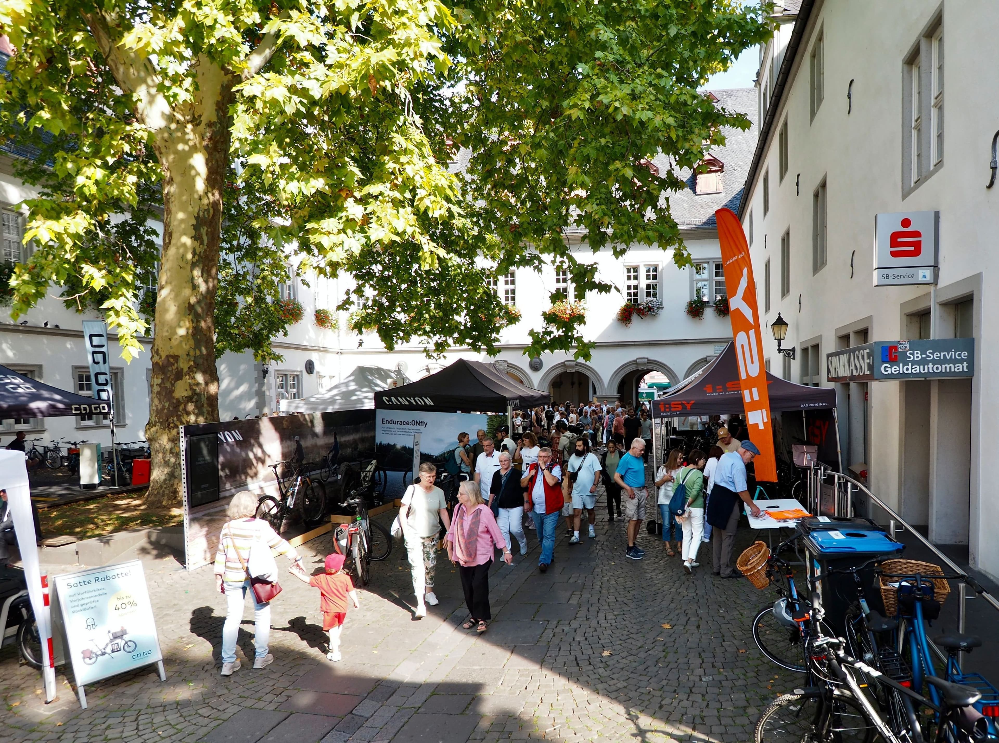 Premiere der Fahrradmesse in Koblenz