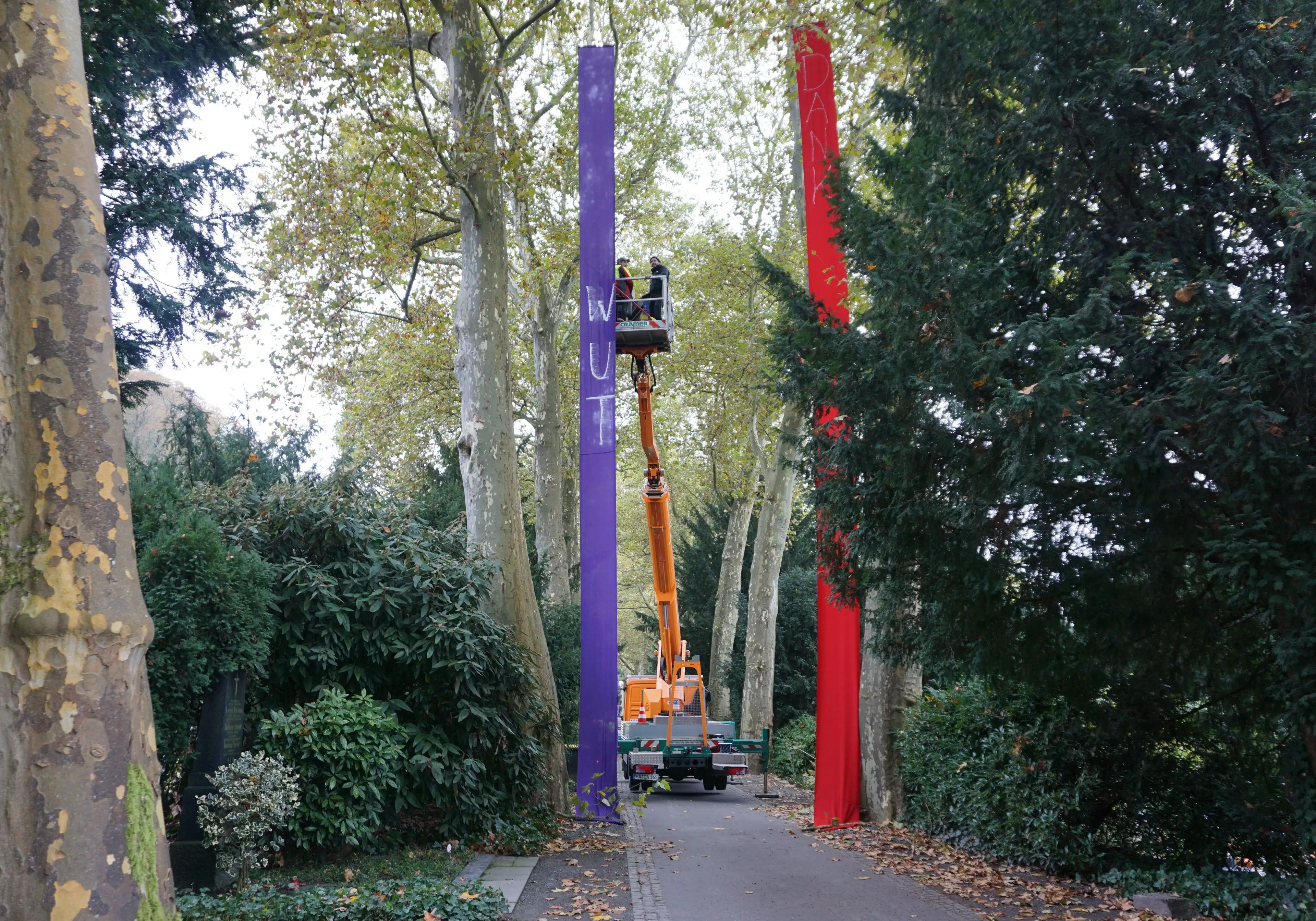 Kunst und Emotionen: Platanenallee wird zur lebendigen Galerie