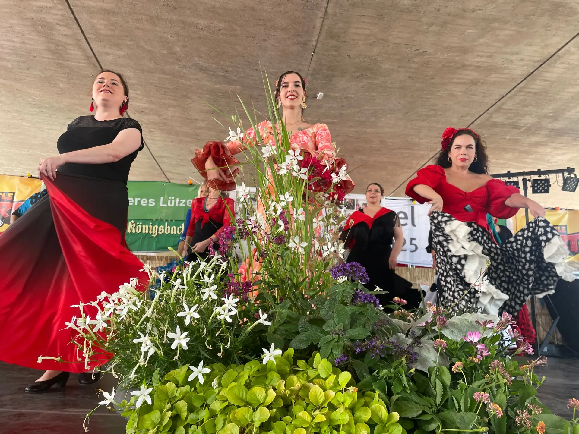 Wieder dabei ist die Flamenco Tanzgruppe (hier in Aktion auf dem Bürgerfest 2025).